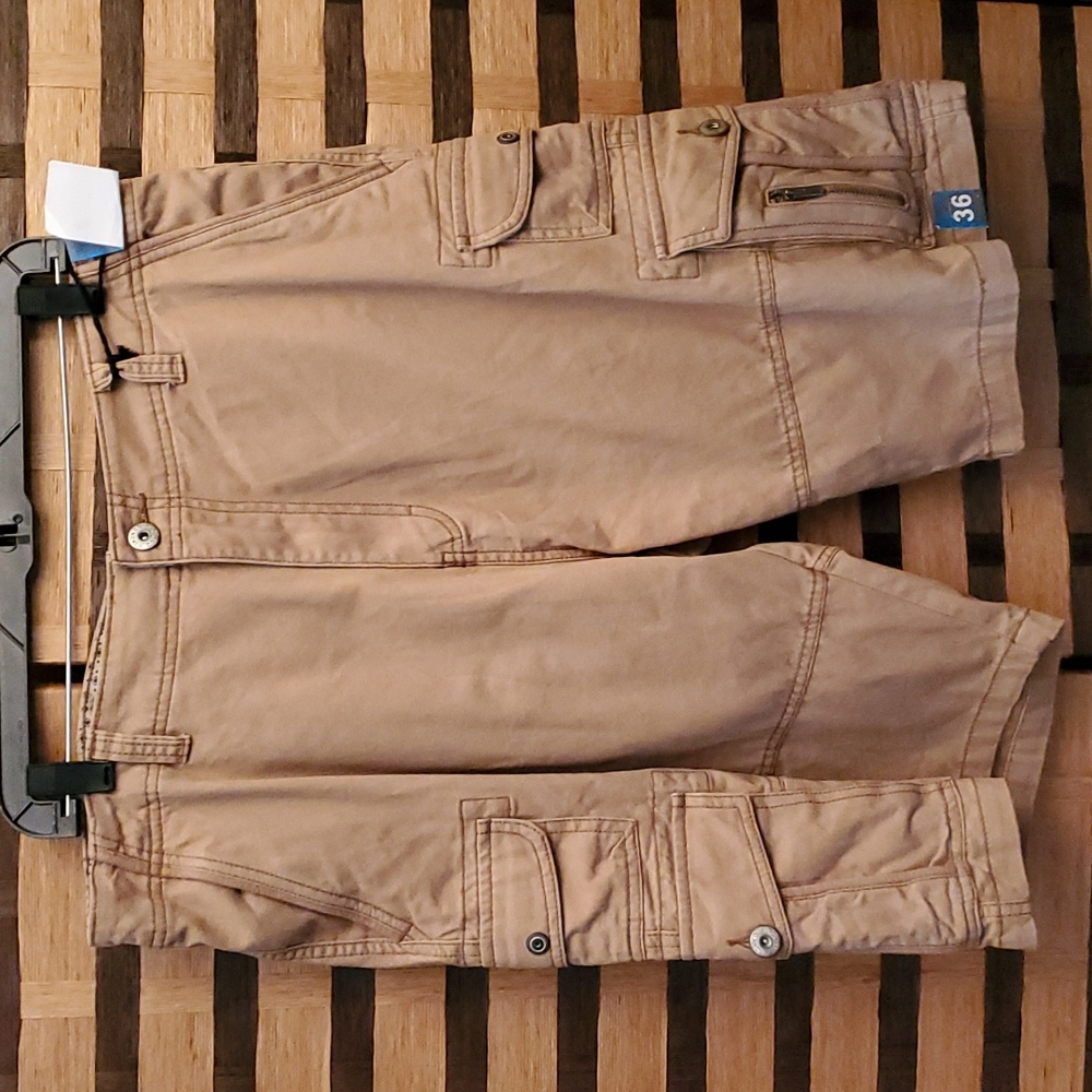 NWT!  Iron Co cargo shorts